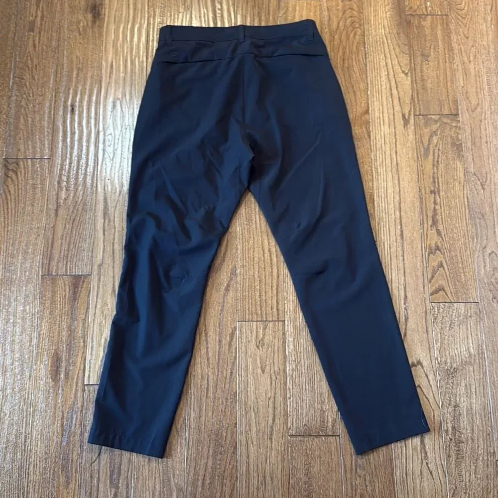 Fabletics the only pant tech gold athleisure size 30x28